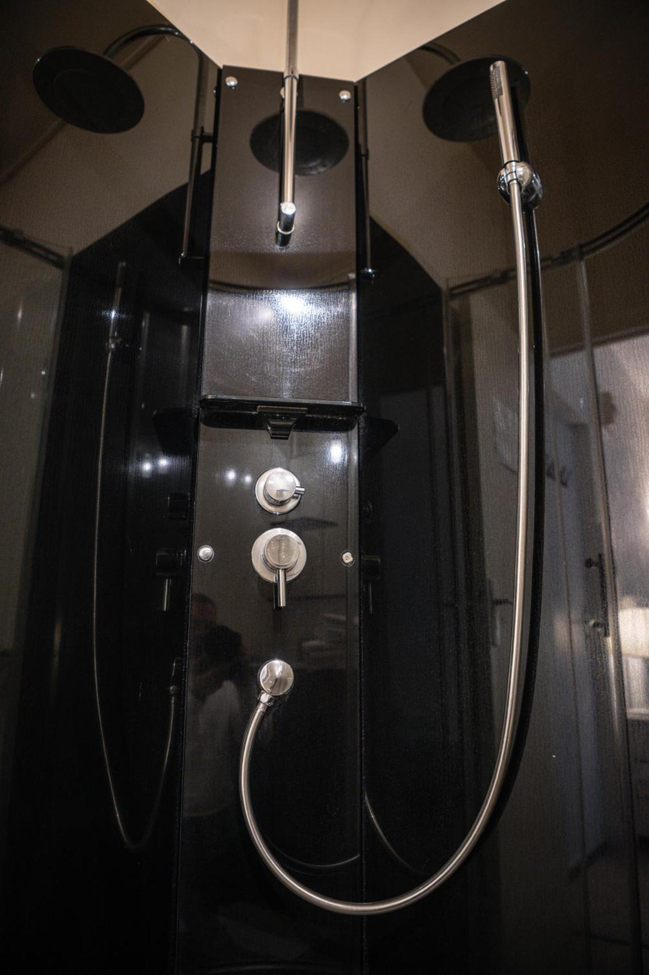 Sejour A La Source - Opera, Casino, Kiosque Apartment